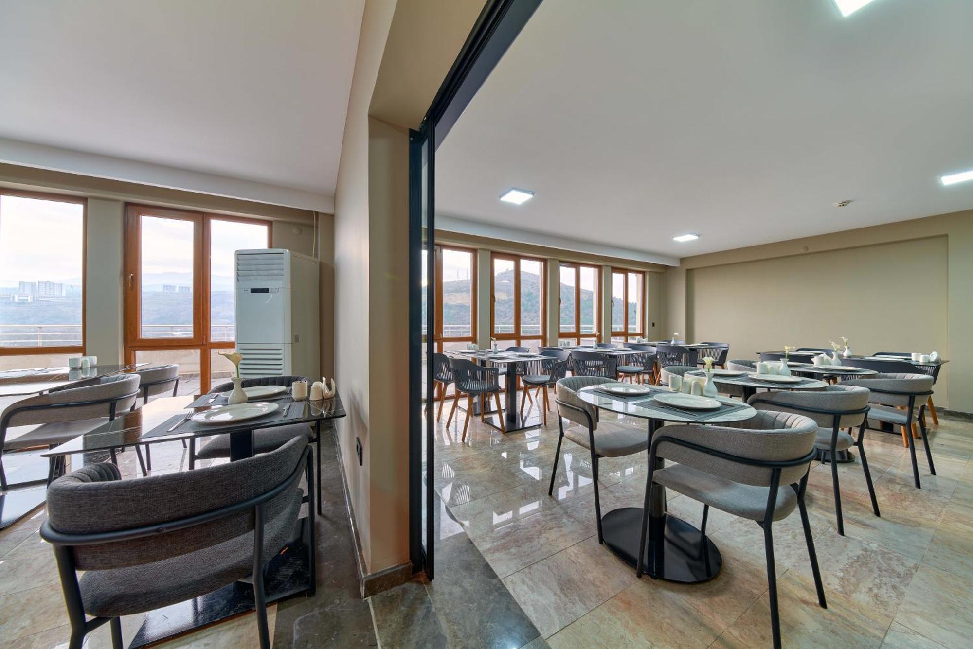 Rest By Dedeman Karabuek Hotel Exterior photo